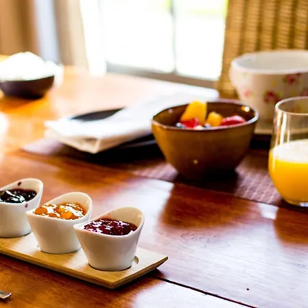 Oda ve Kahvaltı Les Jardins De Beaumont