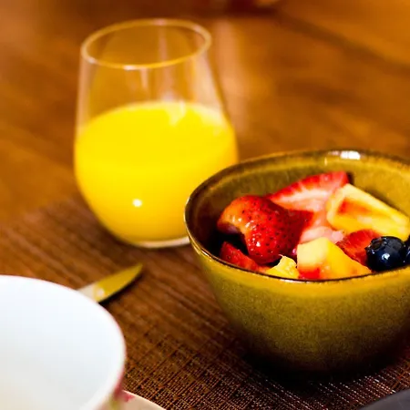 Les Jardins De Beaumont Oda ve Kahvaltı 3*