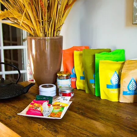 Oda ve Kahvaltı Les Jardins De Beaumont 3*