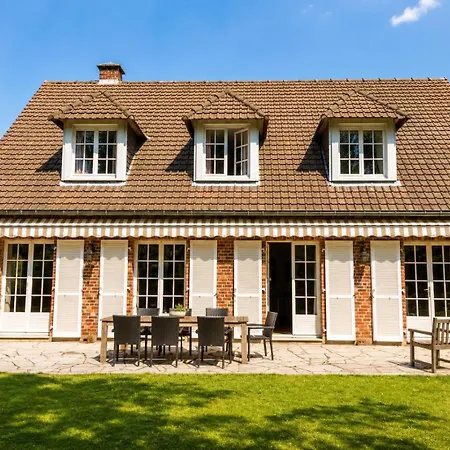 Les Jardins De Beaumont Bed and breakfast 3*